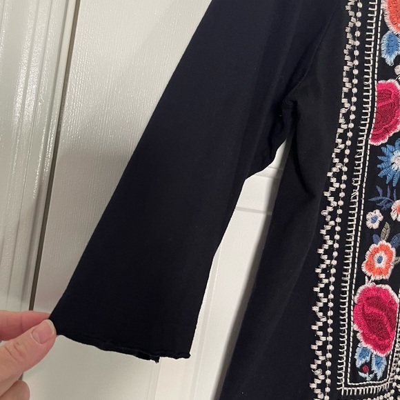 Johnny Was Tunic - Picture 8 of 11